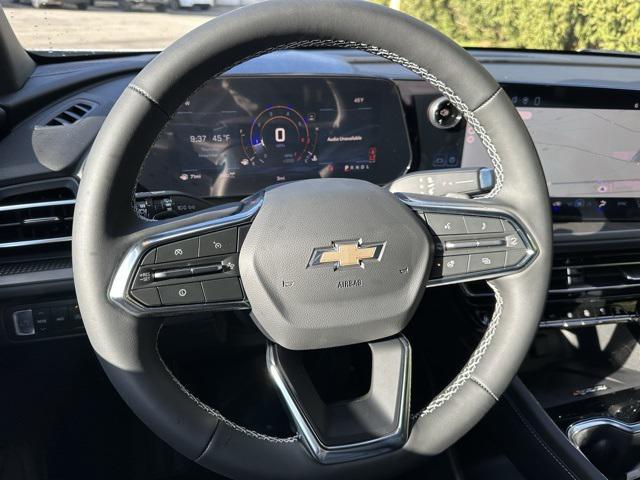 new 2026 Chevrolet Traverse car, priced at $44,695