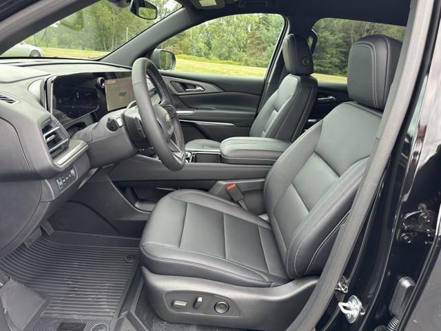 new 2026 Chevrolet Traverse car, priced at $50,560