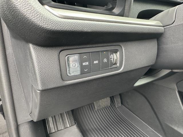 new 2026 Chevrolet Traverse car, priced at $50,560