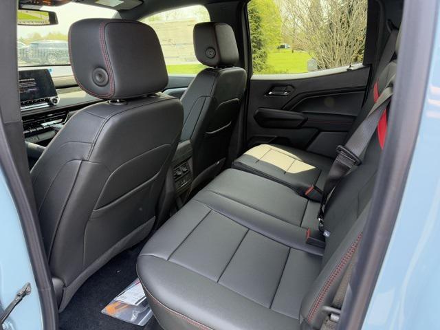 new 2025 Chevrolet Colorado car, priced at $48,660