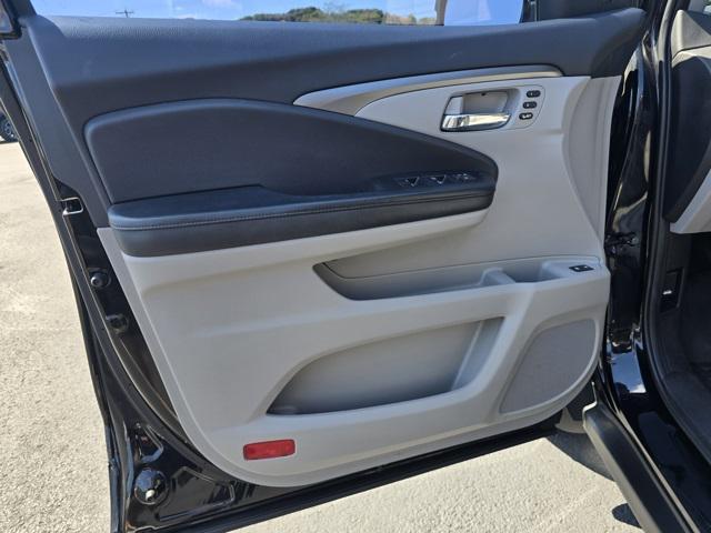 used 2019 Honda Pilot car, priced at $19,990