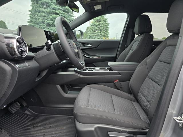 new 2026 Chevrolet Equinox car, priced at $32,290