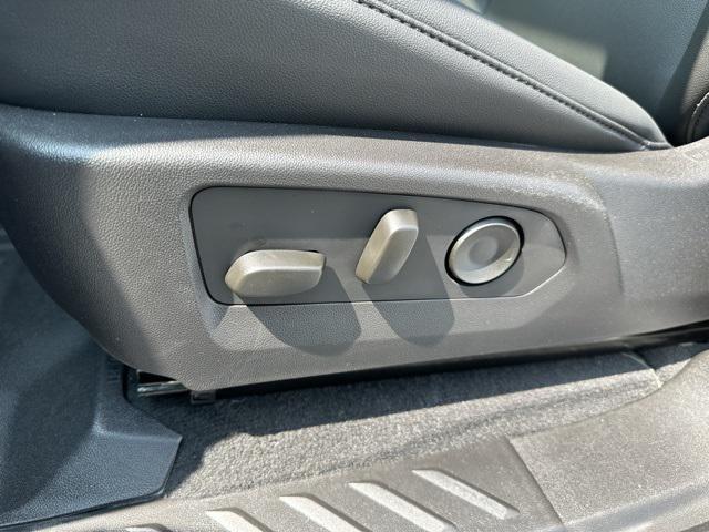 new 2025 Chevrolet Colorado car, priced at $46,165