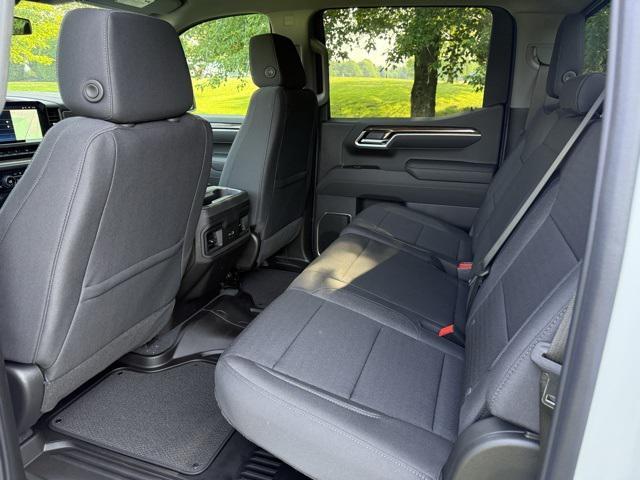 new 2025 Chevrolet Silverado 1500 car, priced at $64,400