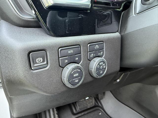 new 2025 Chevrolet Silverado 1500 car, priced at $64,400