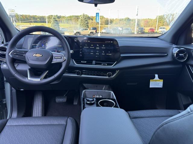 new 2026 Chevrolet Equinox car, priced at $35,195
