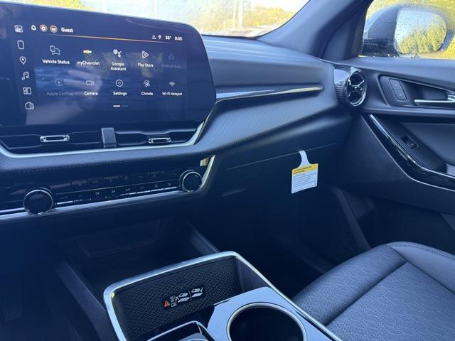 new 2026 Chevrolet Equinox car, priced at $35,195