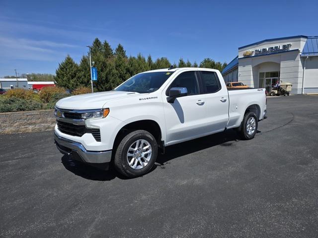 new 2025 Chevrolet Silverado 1500 car, priced at $52,195