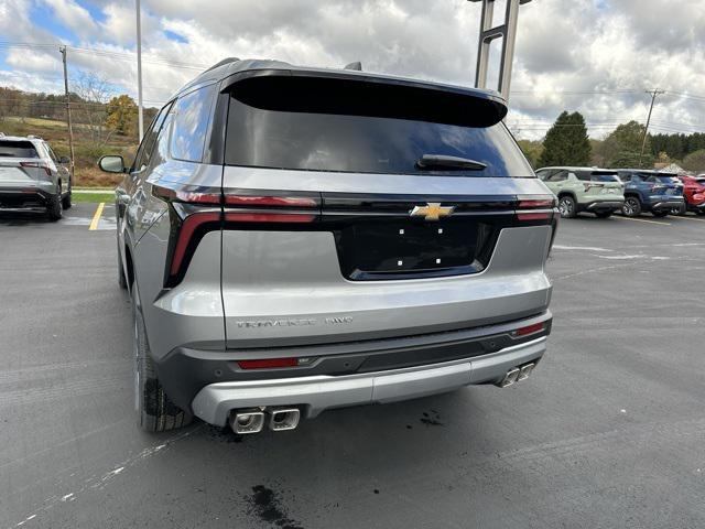 new 2026 Chevrolet Traverse car, priced at $44,695