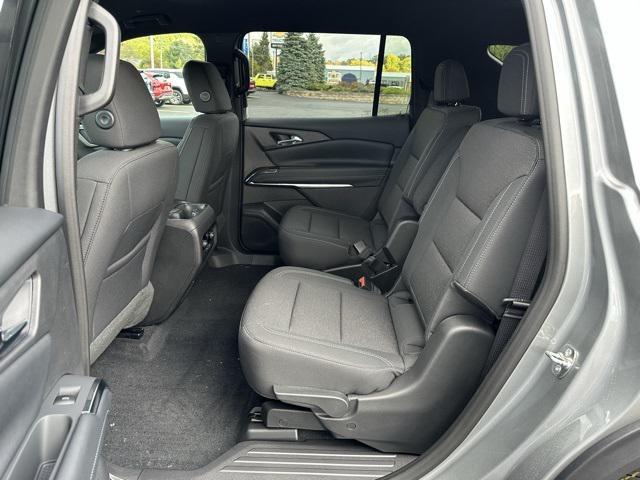 new 2026 Chevrolet Traverse car, priced at $44,695