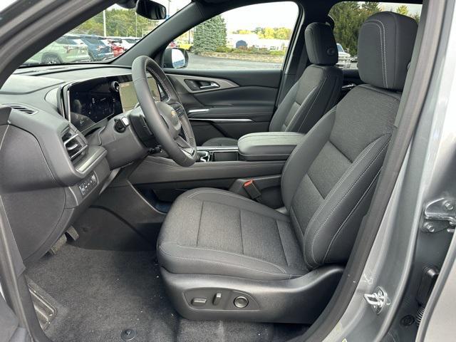 new 2026 Chevrolet Traverse car, priced at $44,695