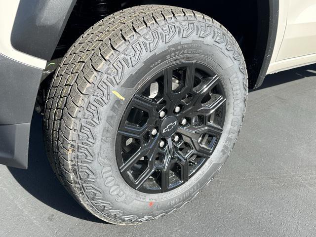 new 2026 Chevrolet Colorado car, priced at $46,135