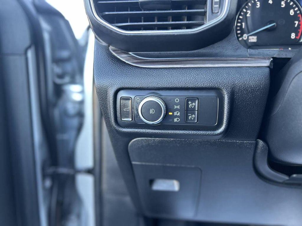 used 2021 Ford Explorer car, priced at $27,999