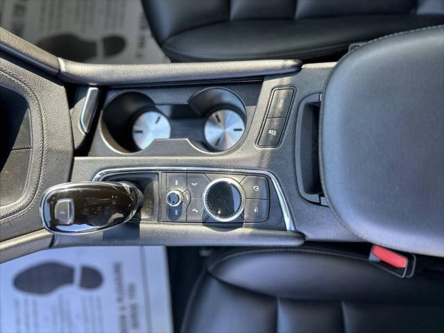 used 2020 Cadillac XT5 car, priced at $21,999
