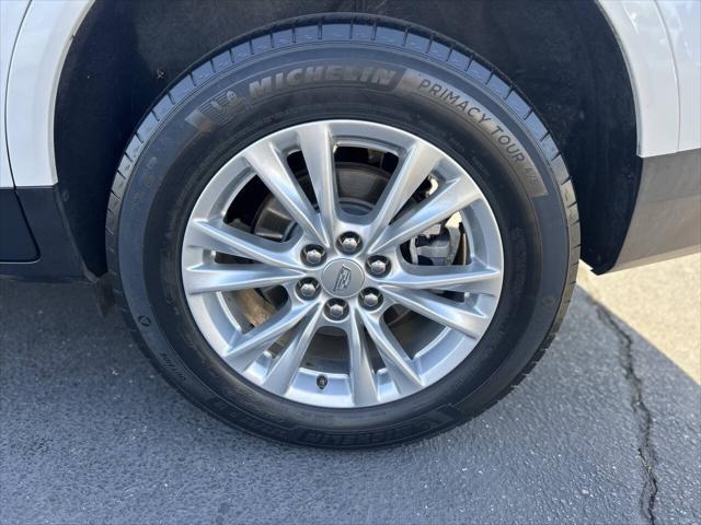 used 2020 Cadillac XT5 car, priced at $21,999