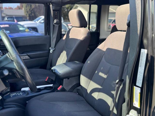 used 2015 Jeep Wrangler Unlimited car, priced at $23,999