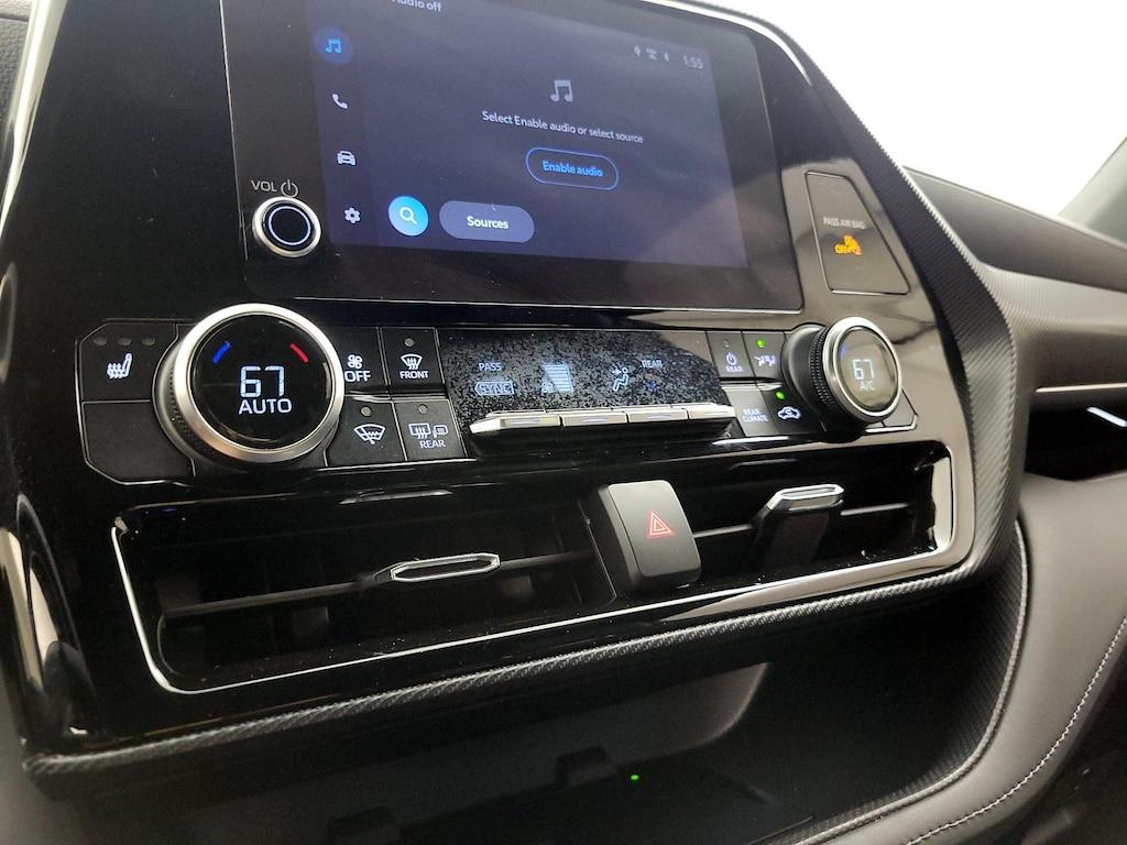 used 2023 Toyota Highlander car, priced at $38,998