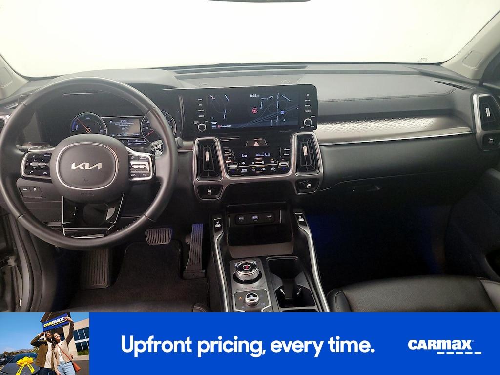 used 2022 Kia Sorento Hybrid car, priced at $28,998