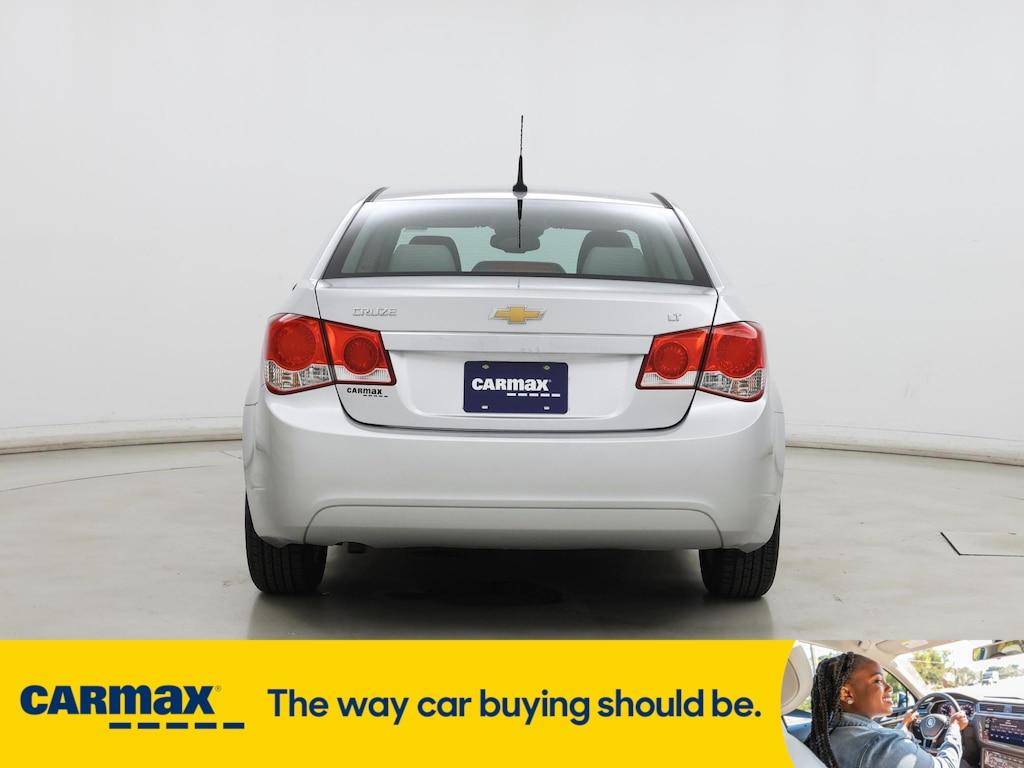 used 2014 Chevrolet Cruze car, priced at $12,998