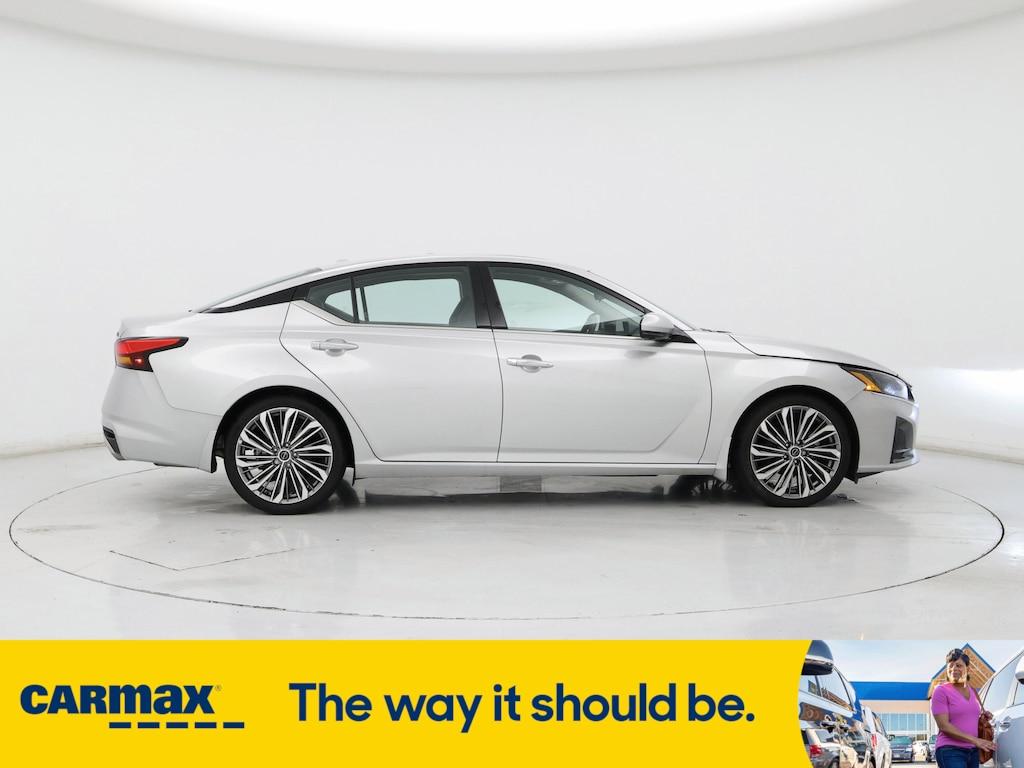 used 2023 Nissan Altima car, priced at $25,998