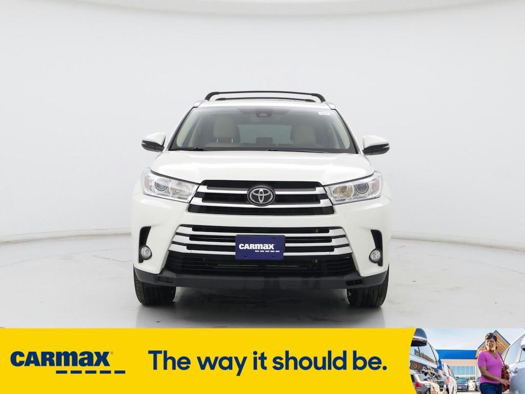 used 2018 Toyota Highlander car, priced at $22,998