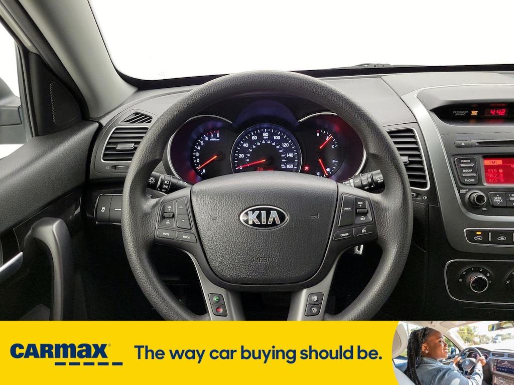 used 2014 Kia Sorento car, priced at $12,599