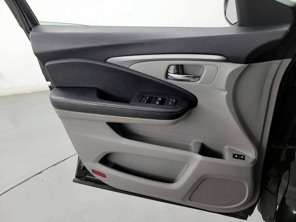 used 2017 Honda Pilot car, priced at $18,998