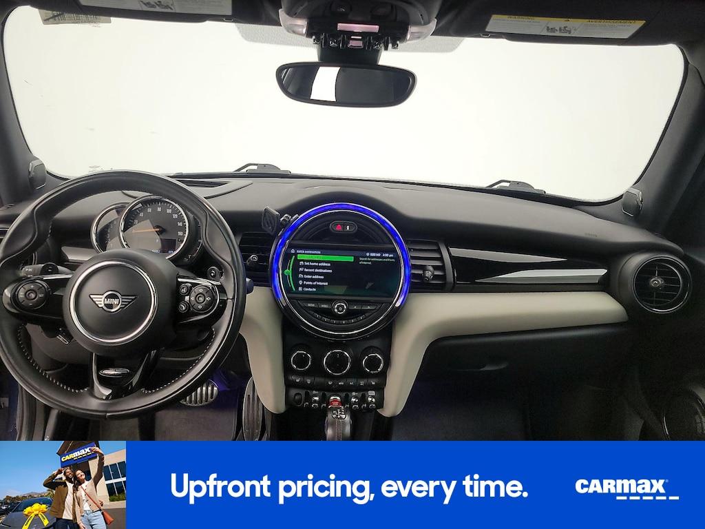 used 2019 MINI Hardtop car, priced at $18,998