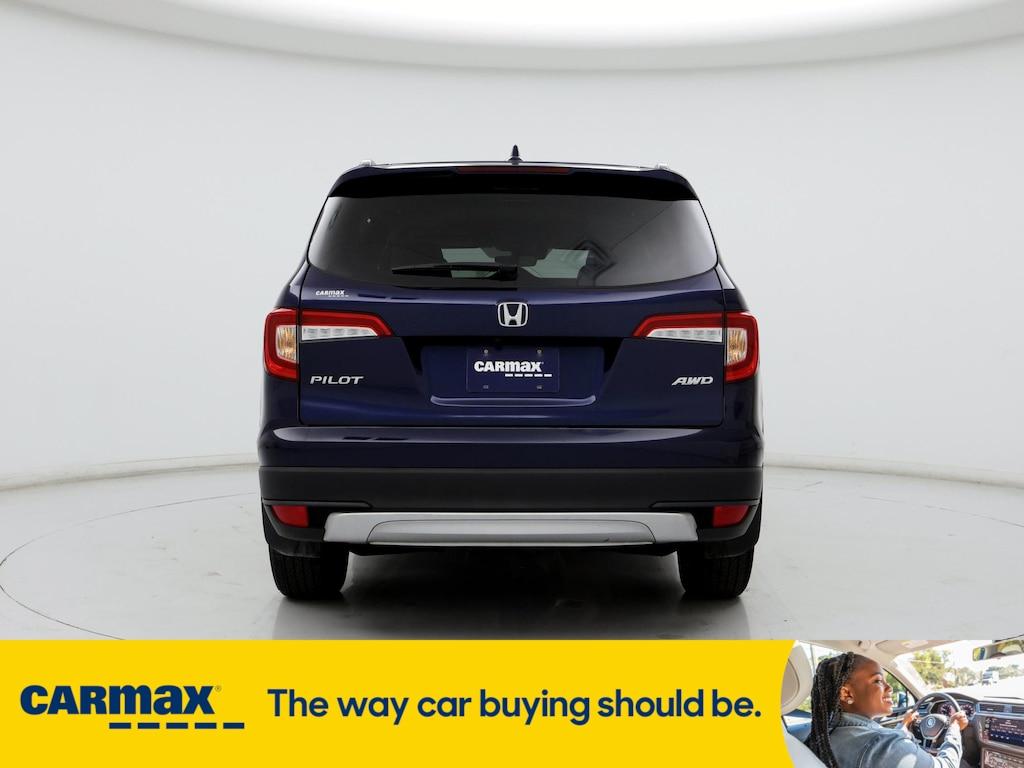 used 2022 Honda Pilot car, priced at $34,998