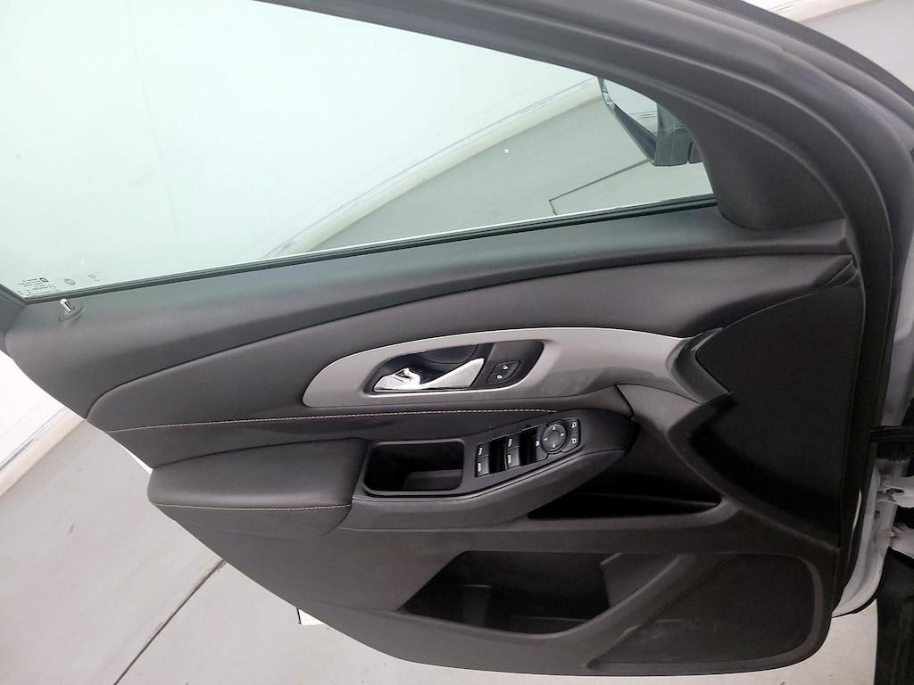 used 2020 Chevrolet Traverse car, priced at $25,998