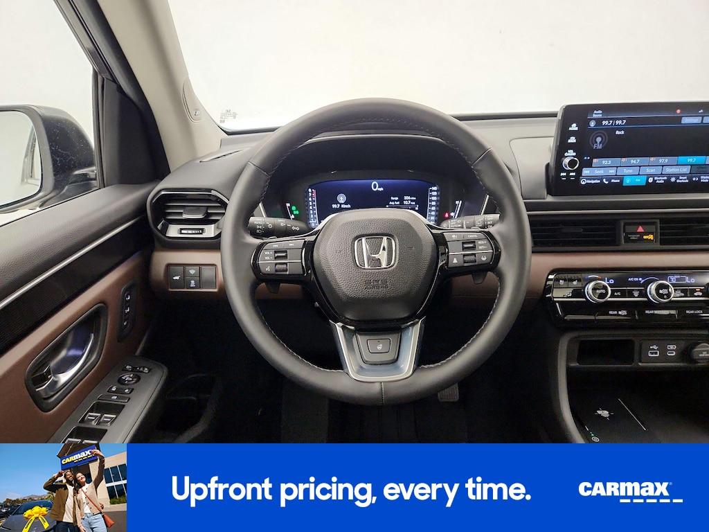 used 2025 Honda Pilot car, priced at $50,998