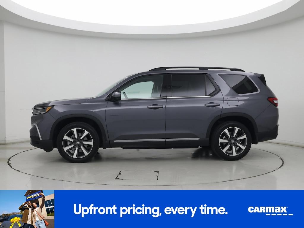 used 2025 Honda Pilot car, priced at $50,998