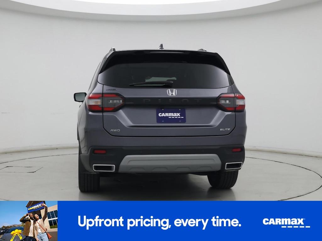 used 2025 Honda Pilot car, priced at $50,998