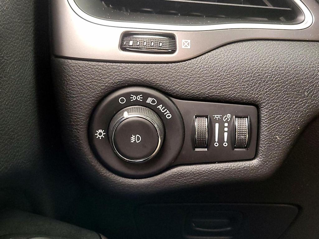 used 2019 Jeep Cherokee car, priced at $14,998