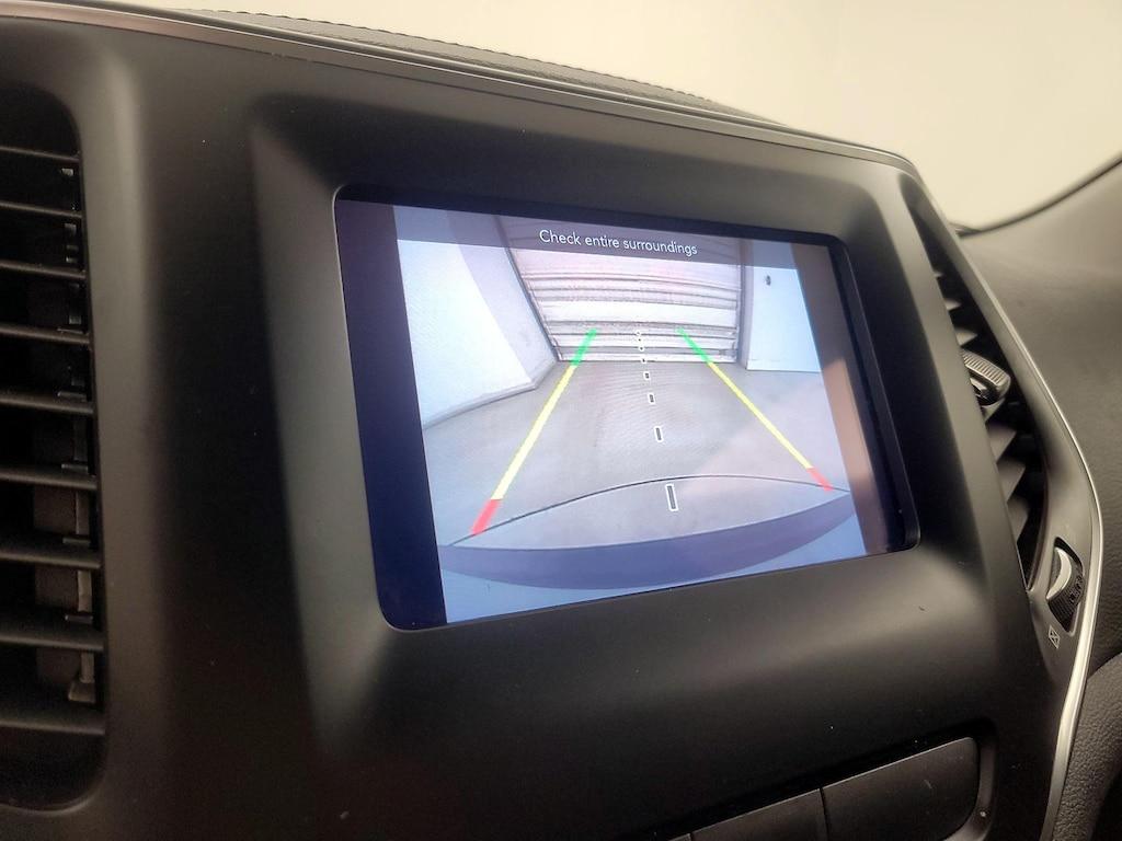 used 2019 Jeep Cherokee car, priced at $14,998