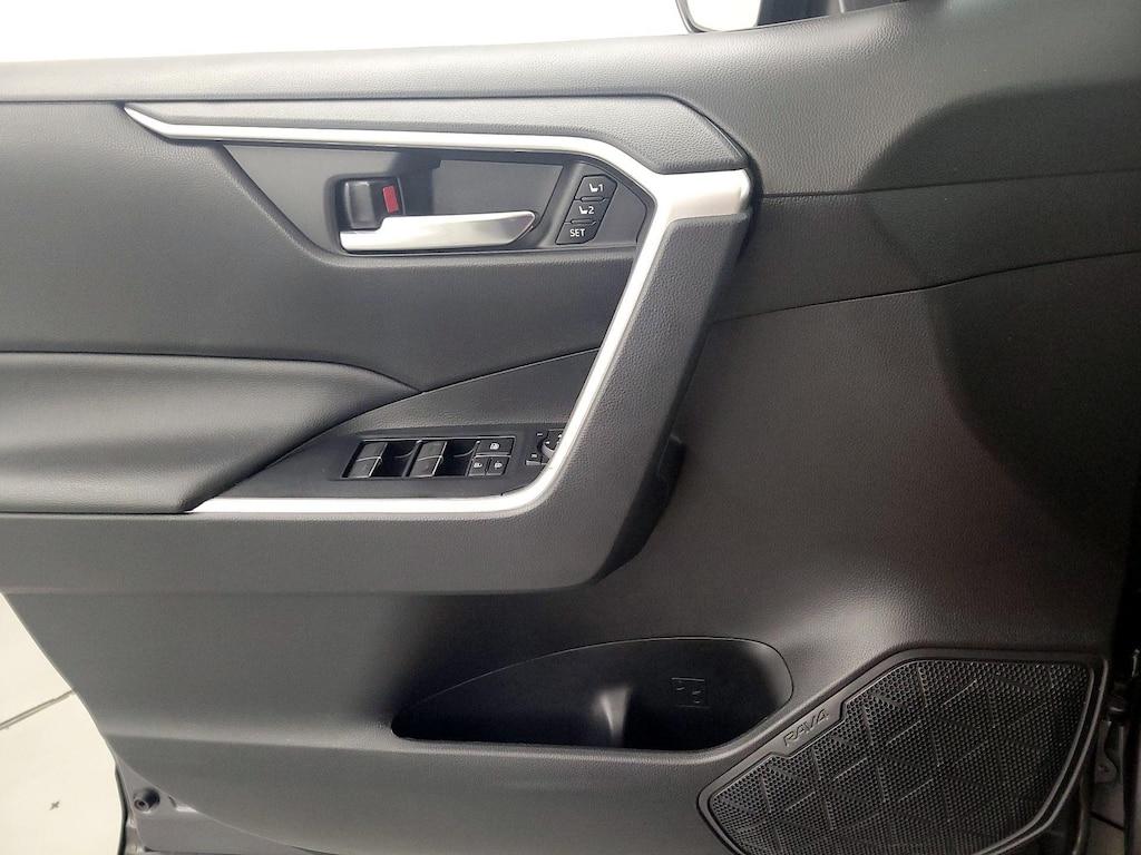used 2022 Toyota RAV4 car, priced at $31,998