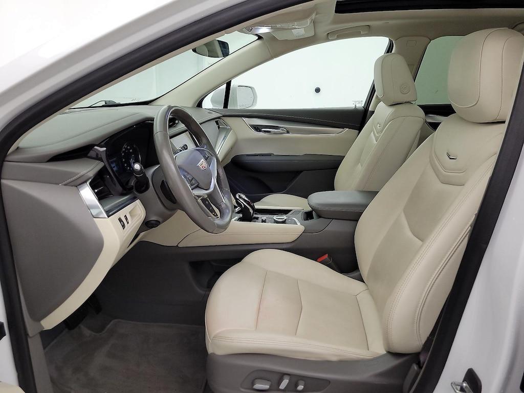 used 2020 Cadillac XT5 car, priced at $26,998