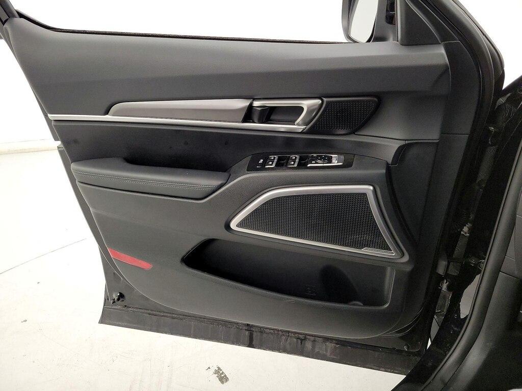 used 2024 Kia Telluride car, priced at $39,998