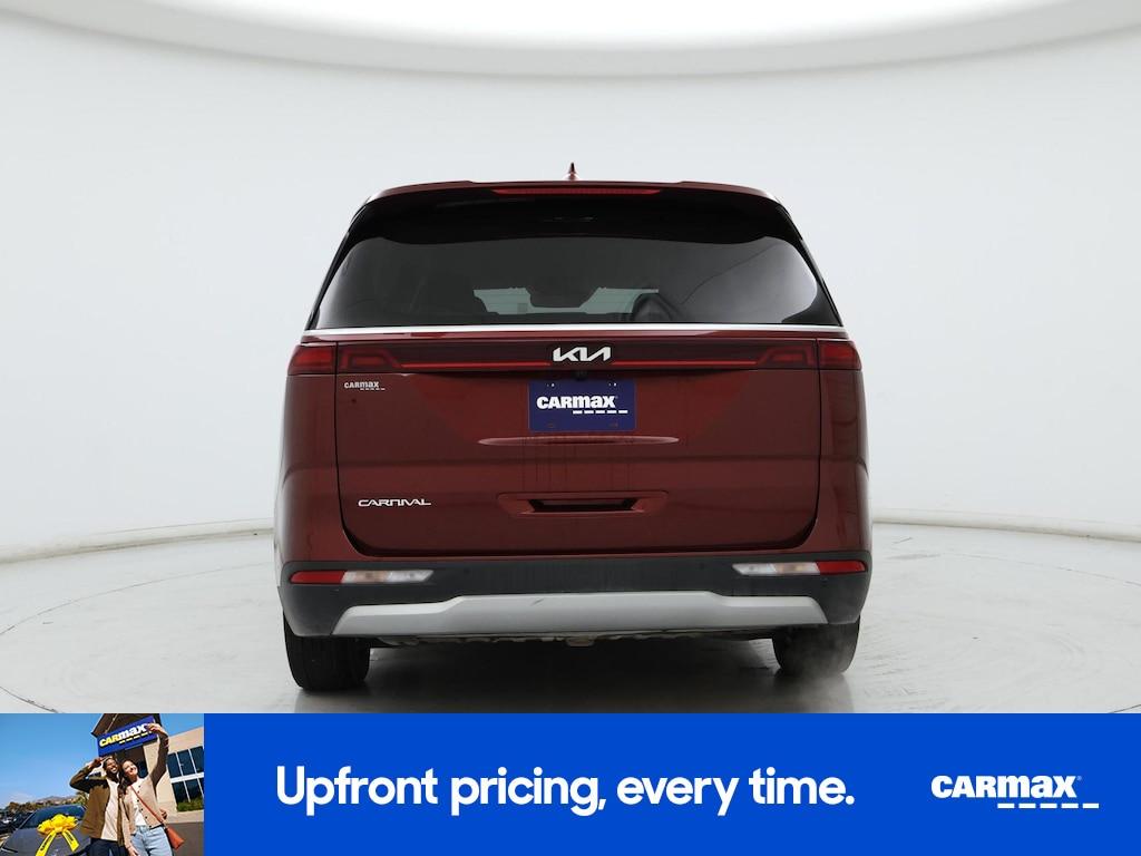 used 2024 Kia Carnival car, priced at $33,998