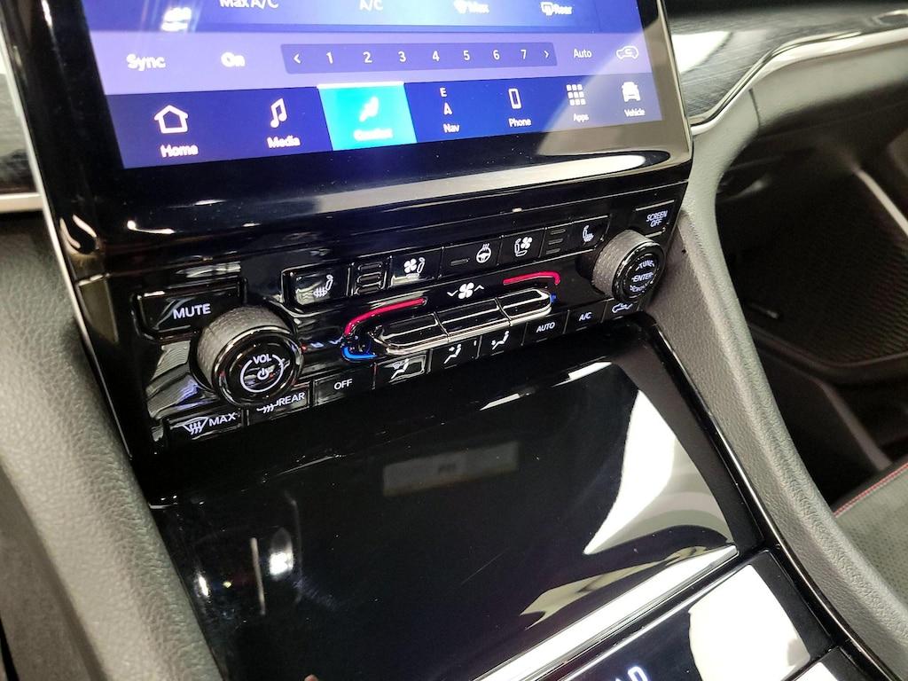 used 2022 Jeep Grand Cherokee car, priced at $39,998