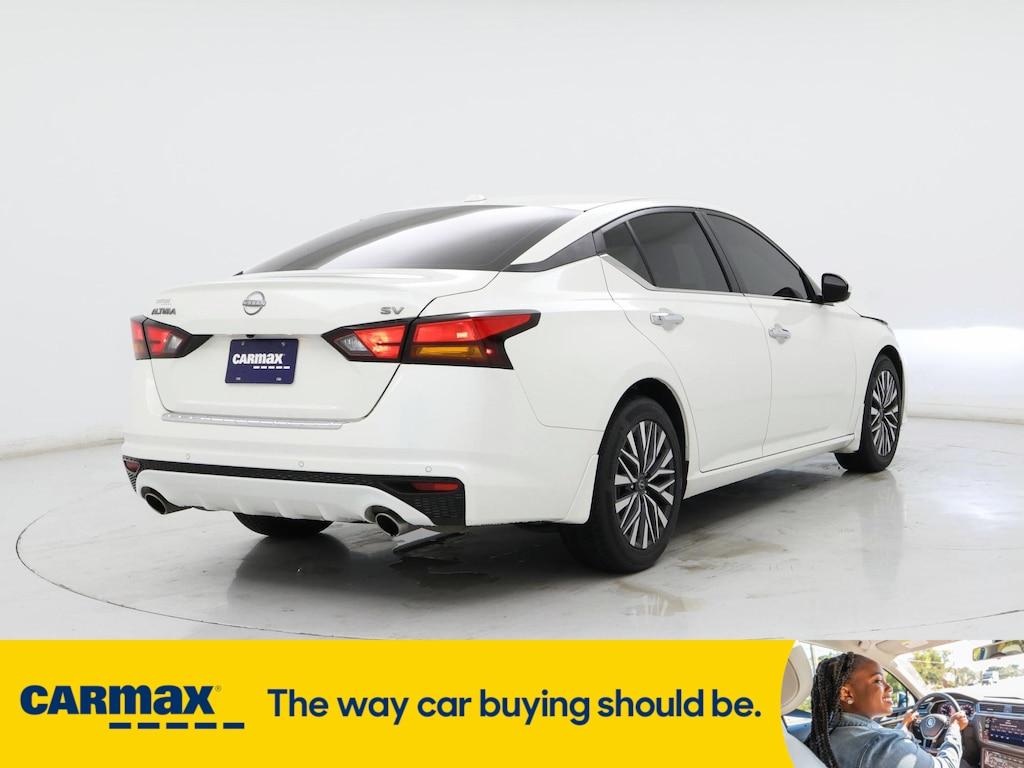 used 2023 Nissan Altima car, priced at $22,998