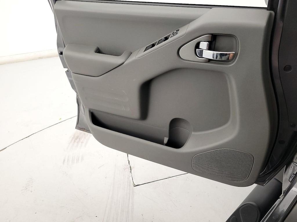 used 2021 Nissan Frontier car, priced at $27,998