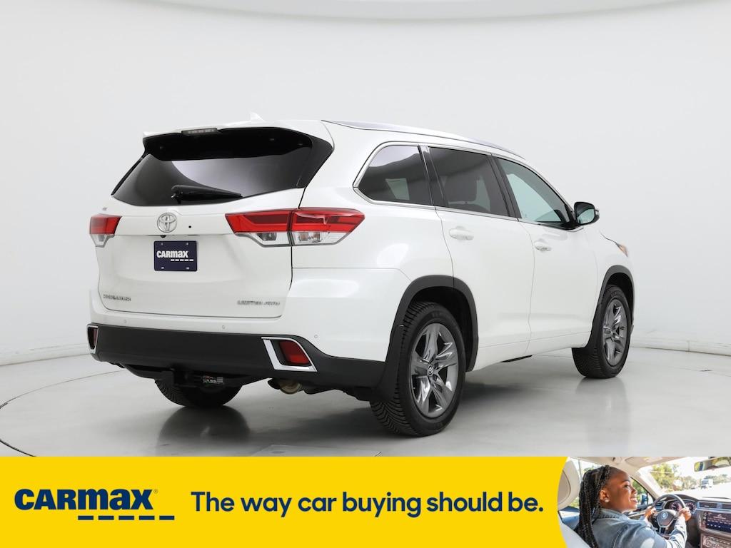 used 2019 Toyota Highlander car, priced at $34,998