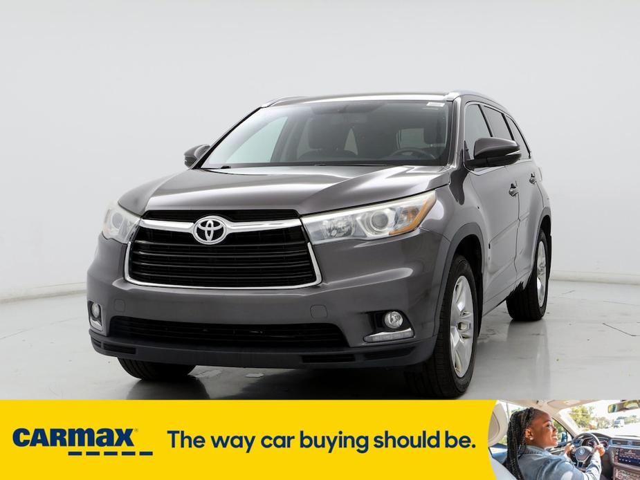 used 2016 Toyota Highlander car, priced at $23,998