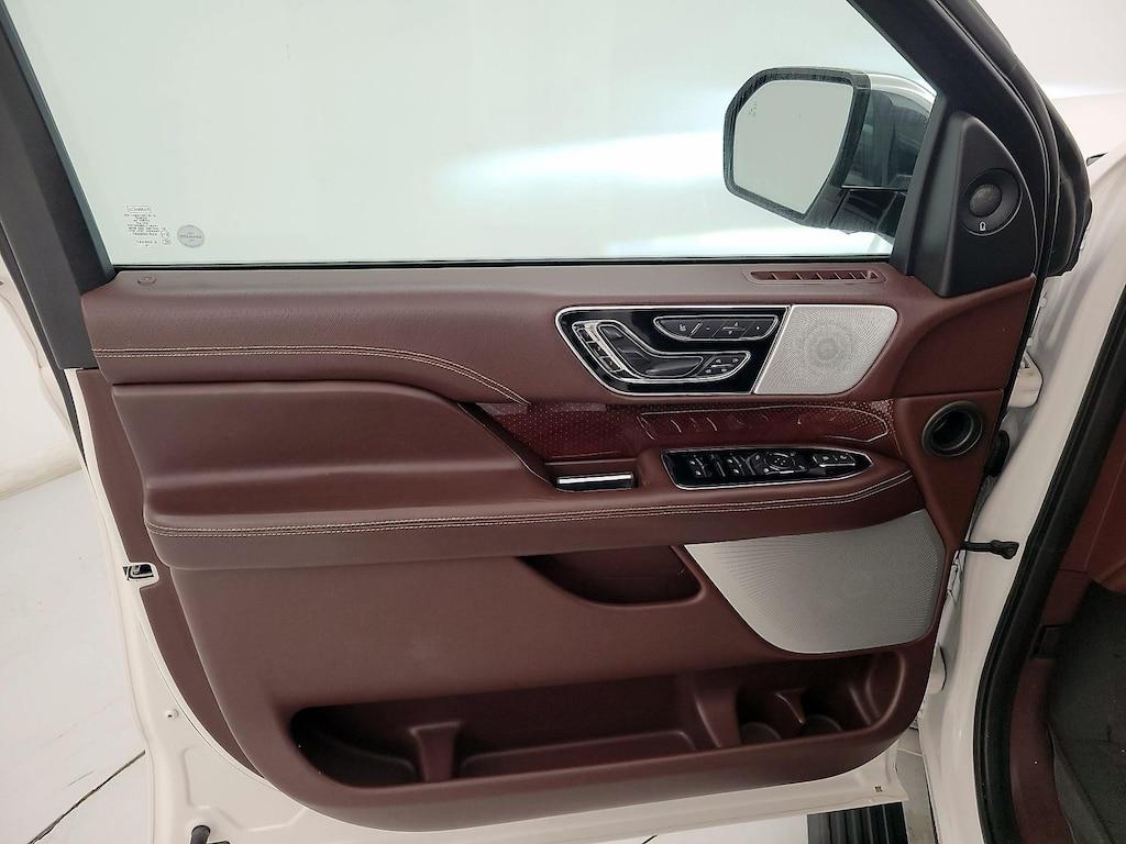 used 2019 Lincoln Navigator car, priced at $52,998