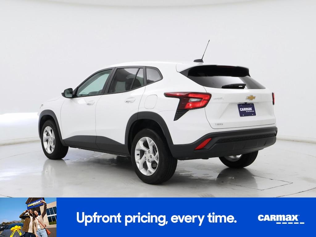 used 2025 Chevrolet Trax car, priced at $23,998