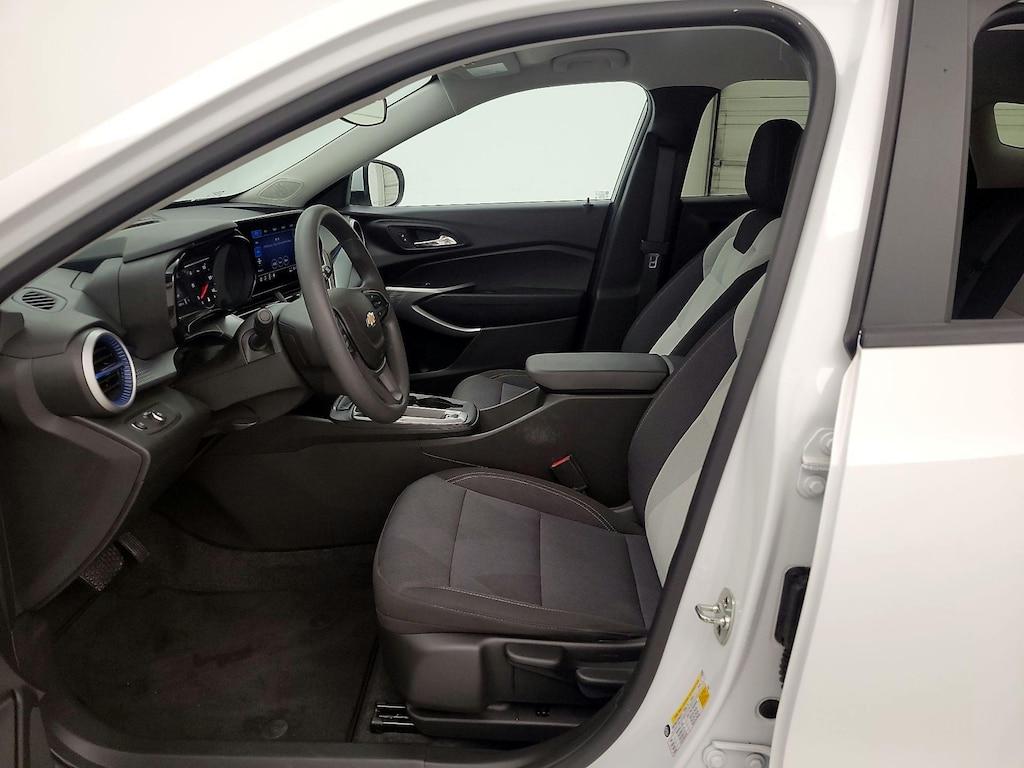 used 2025 Chevrolet Trax car, priced at $23,998