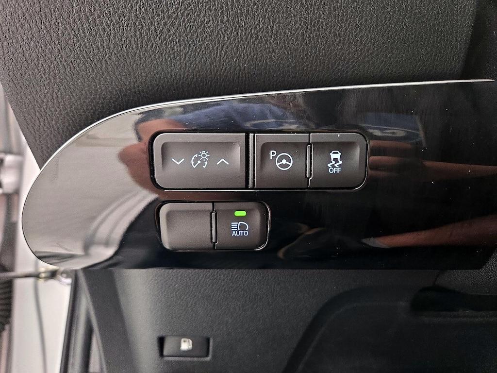 used 2018 Toyota Prius car, priced at $21,998