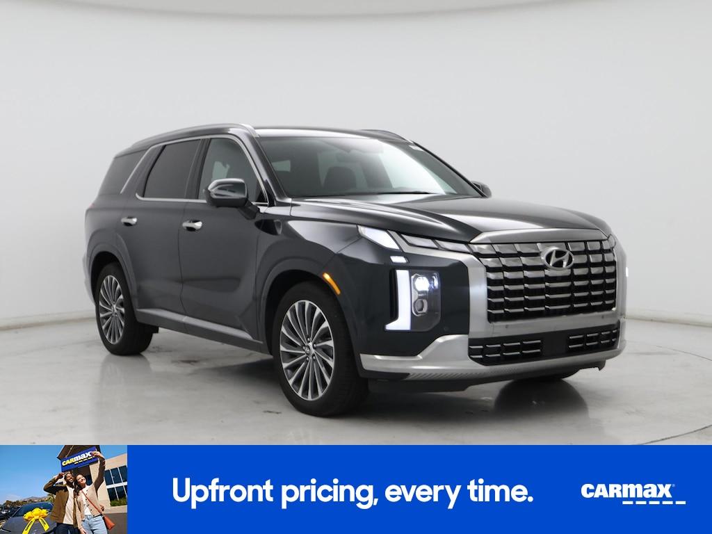 used 2024 Hyundai Palisade car, priced at $43,998