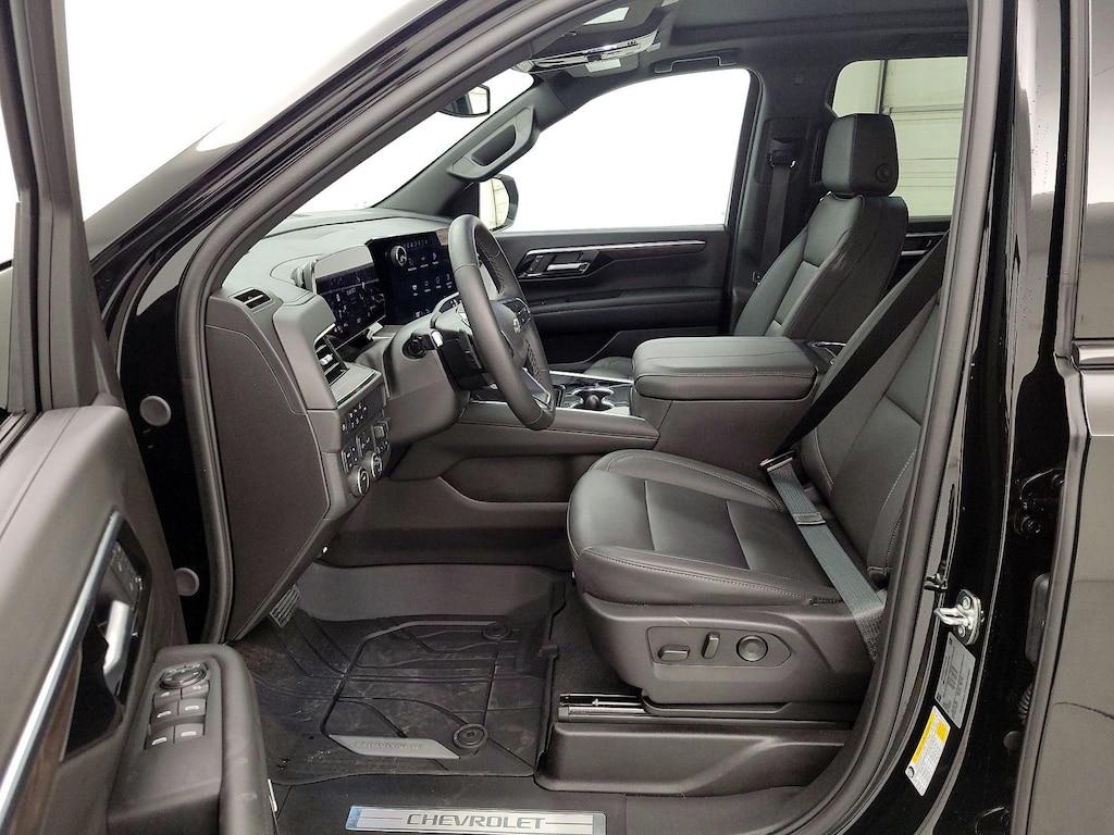 used 2025 Chevrolet Suburban car, priced at $76,998